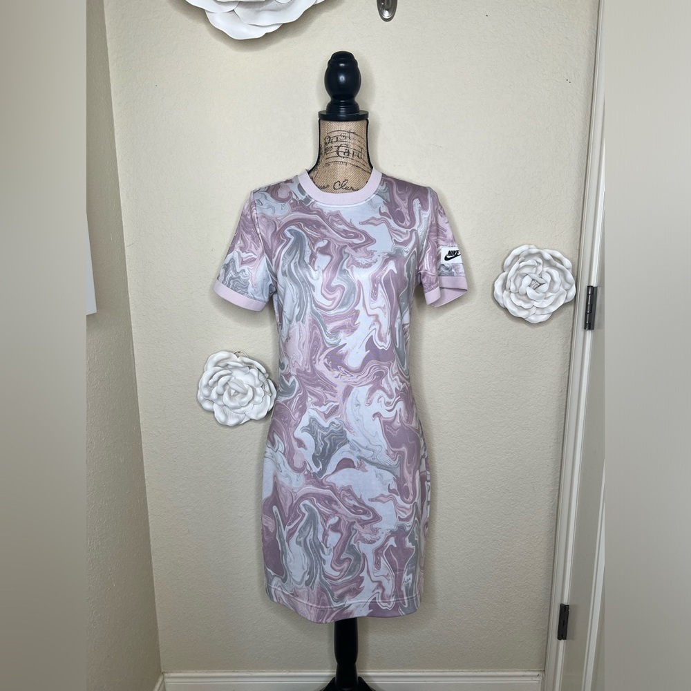 Nike Gray, Purple, Pink & White Sheath Athleisure Midi Dress Size Large
